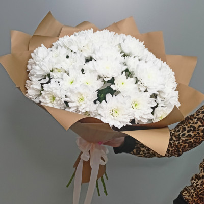 Букет из 9 белых хризантем Букет из 9 белых хризантем