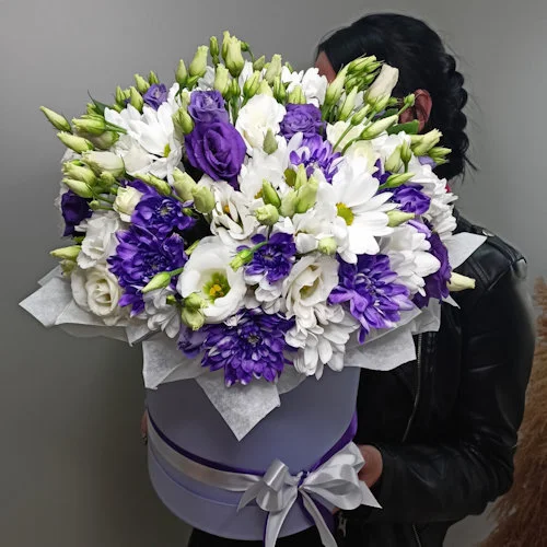 Коробки с цветами